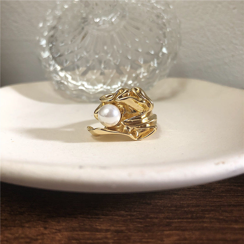 Irregular Pearl Ring