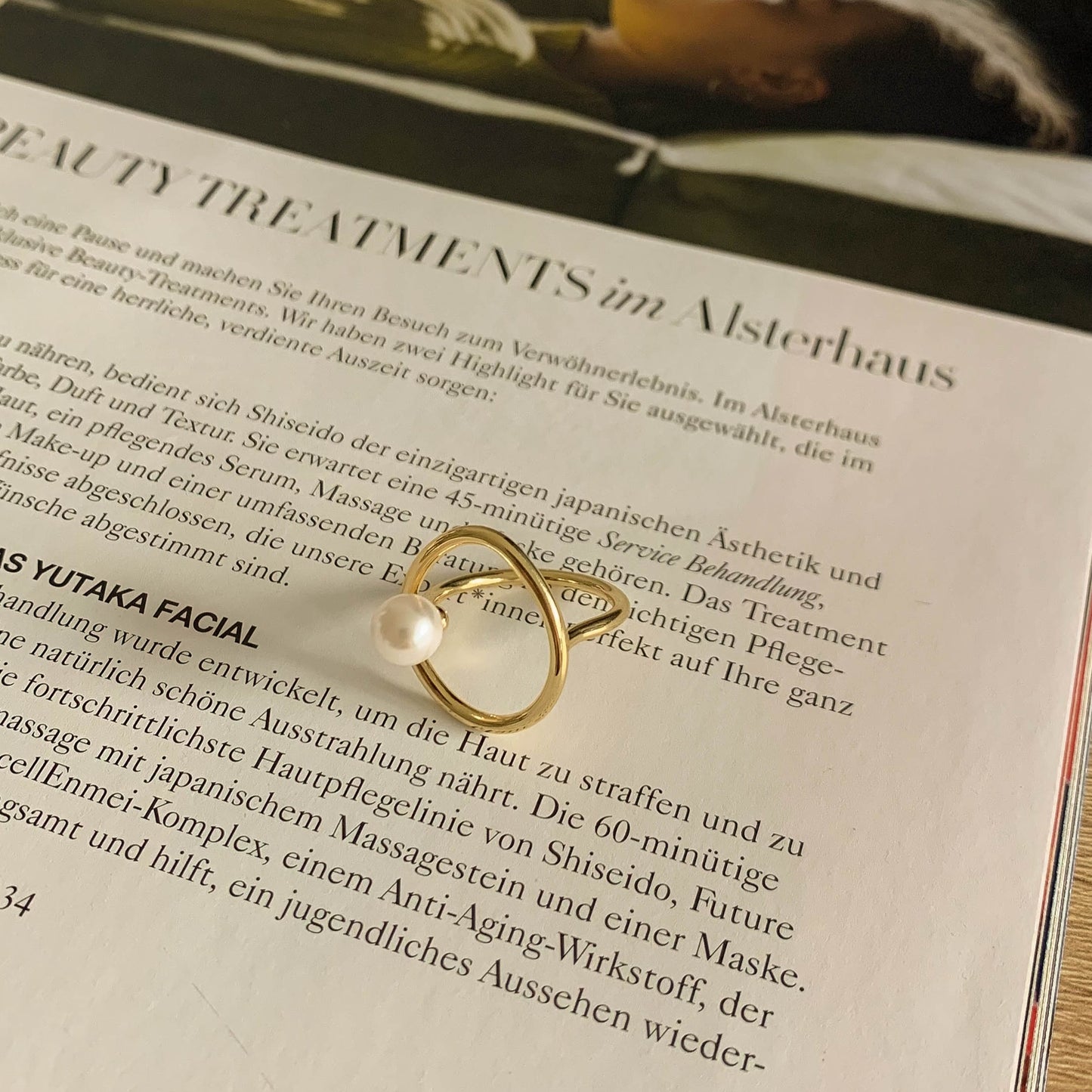 Pearl Circle Ring