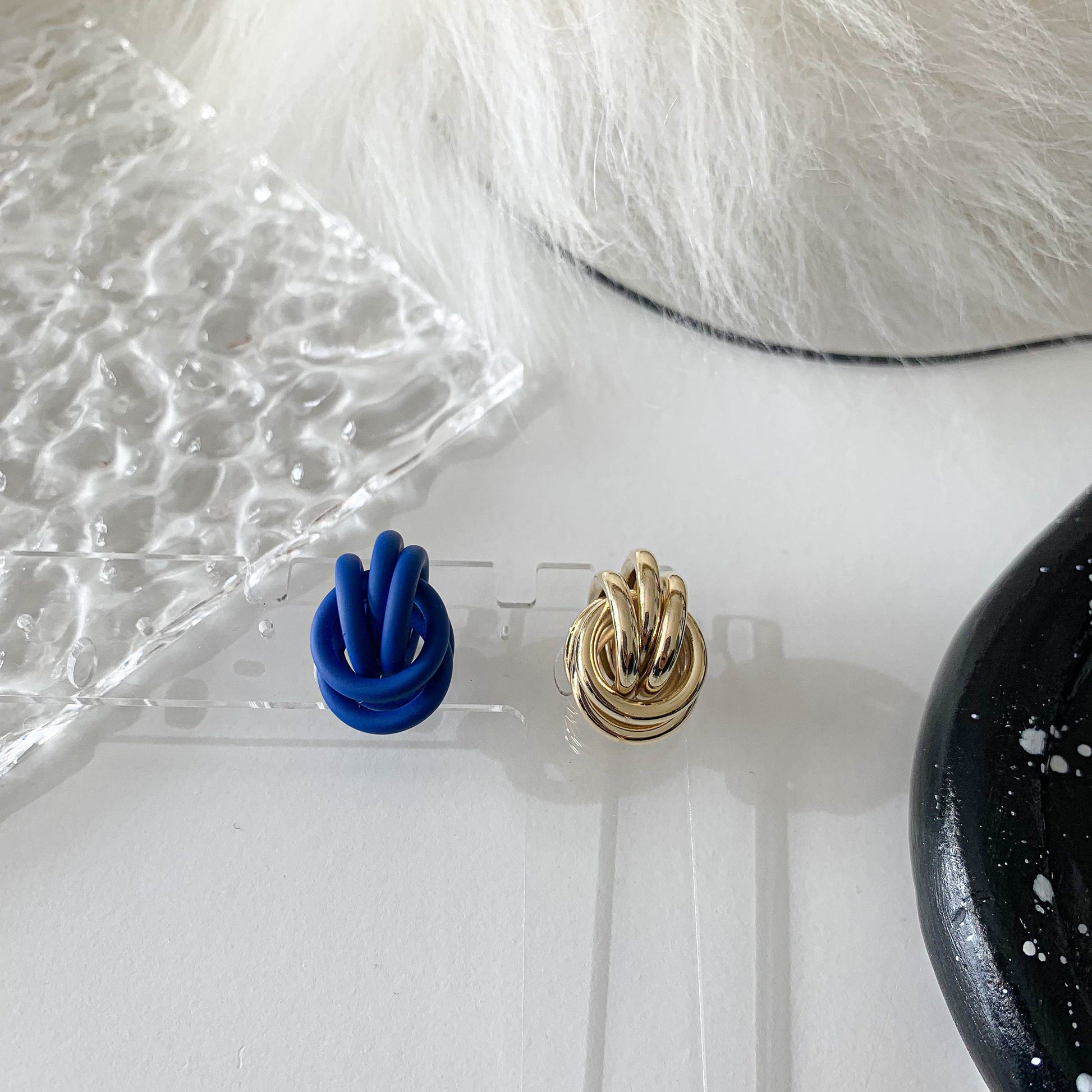 Knot Earrings