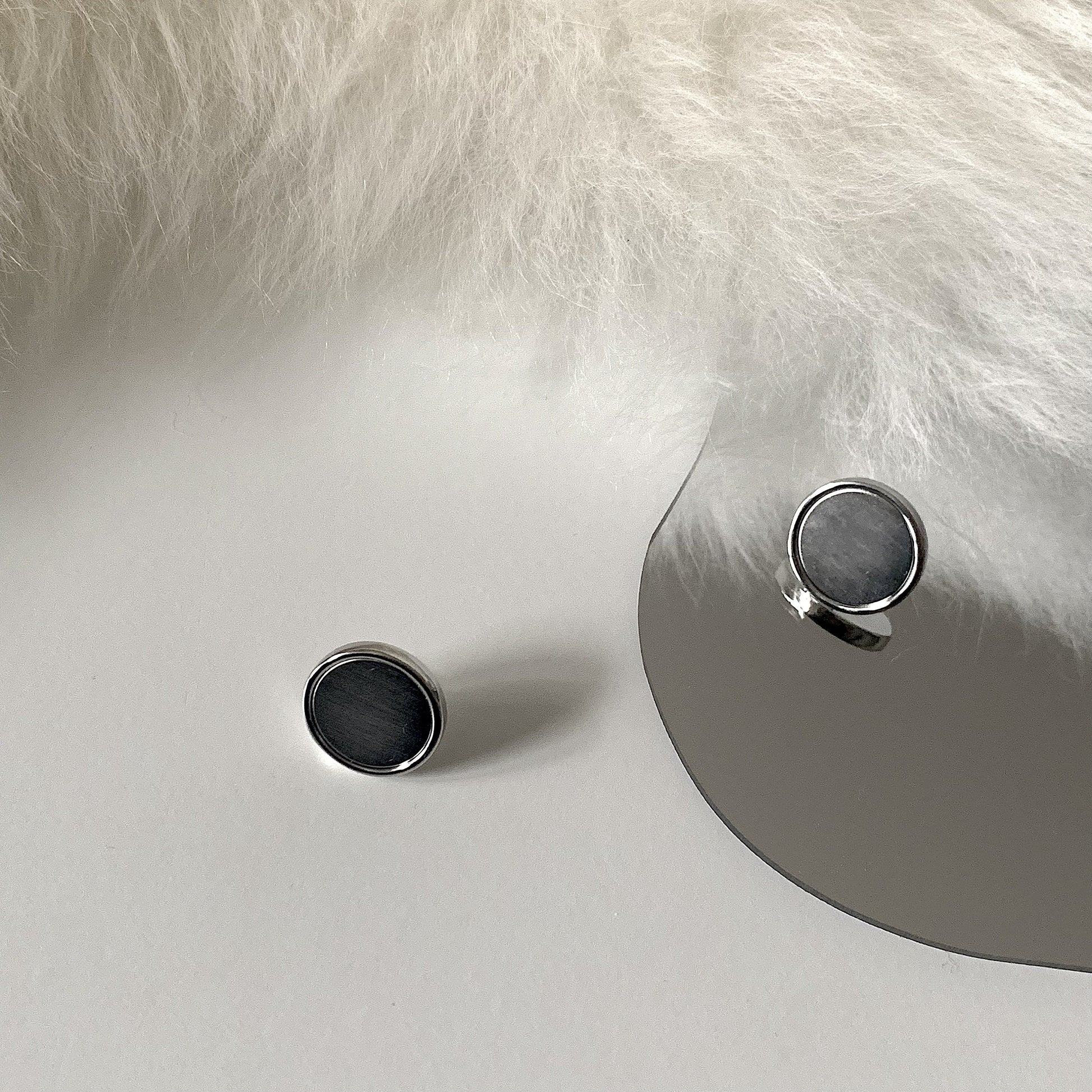 Studs Earrings