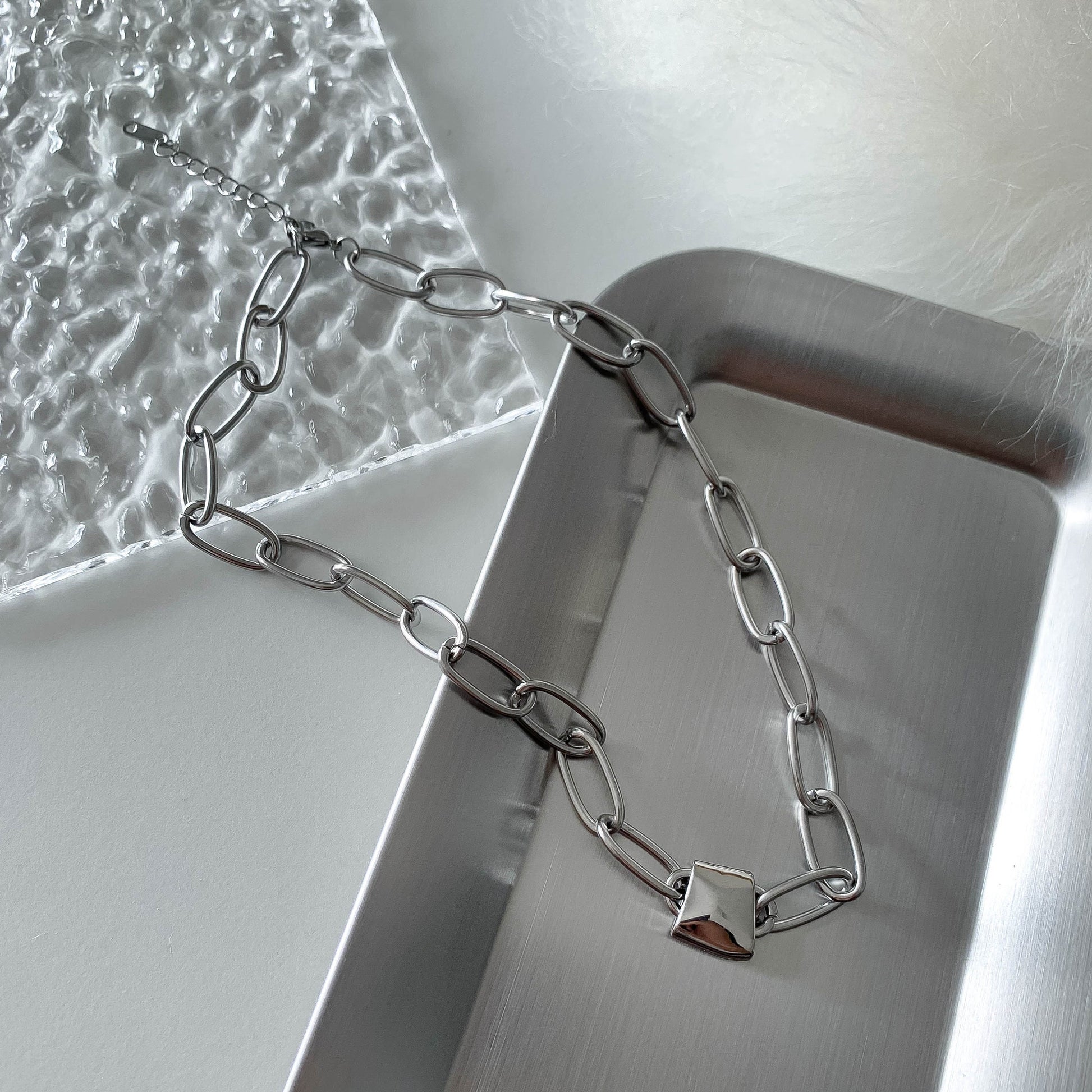 Trending Silver Necklace