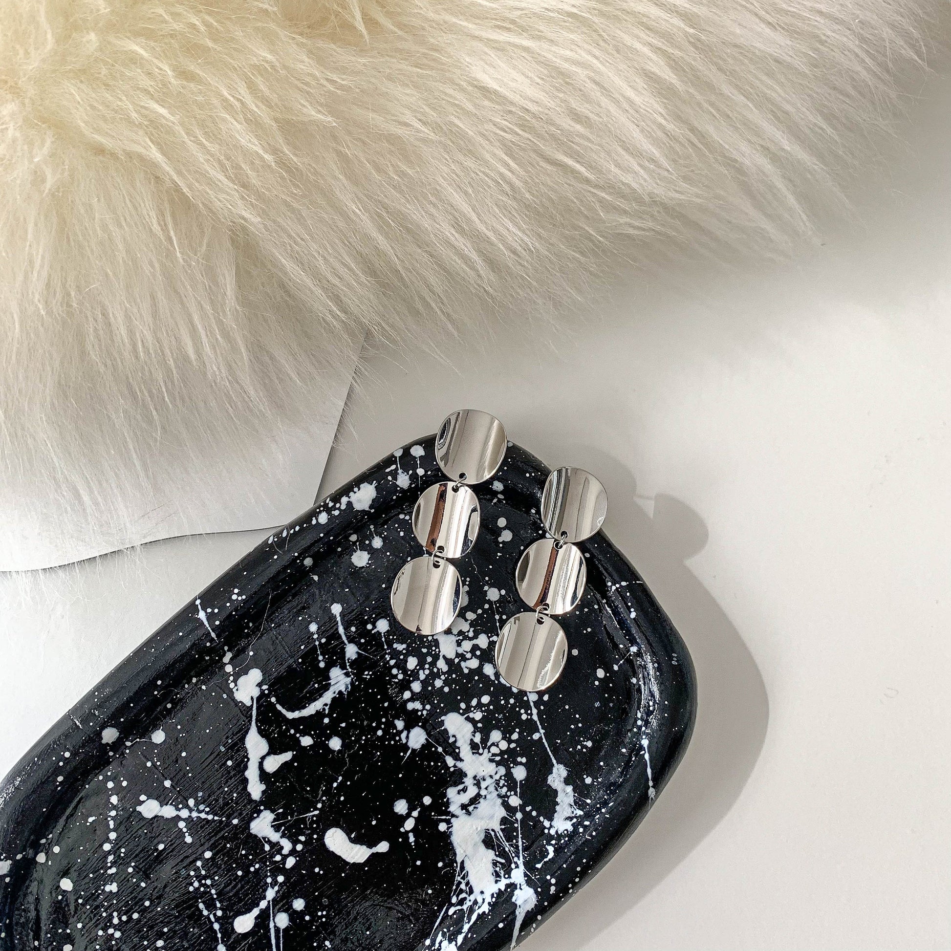 Long Round Plate Earrings