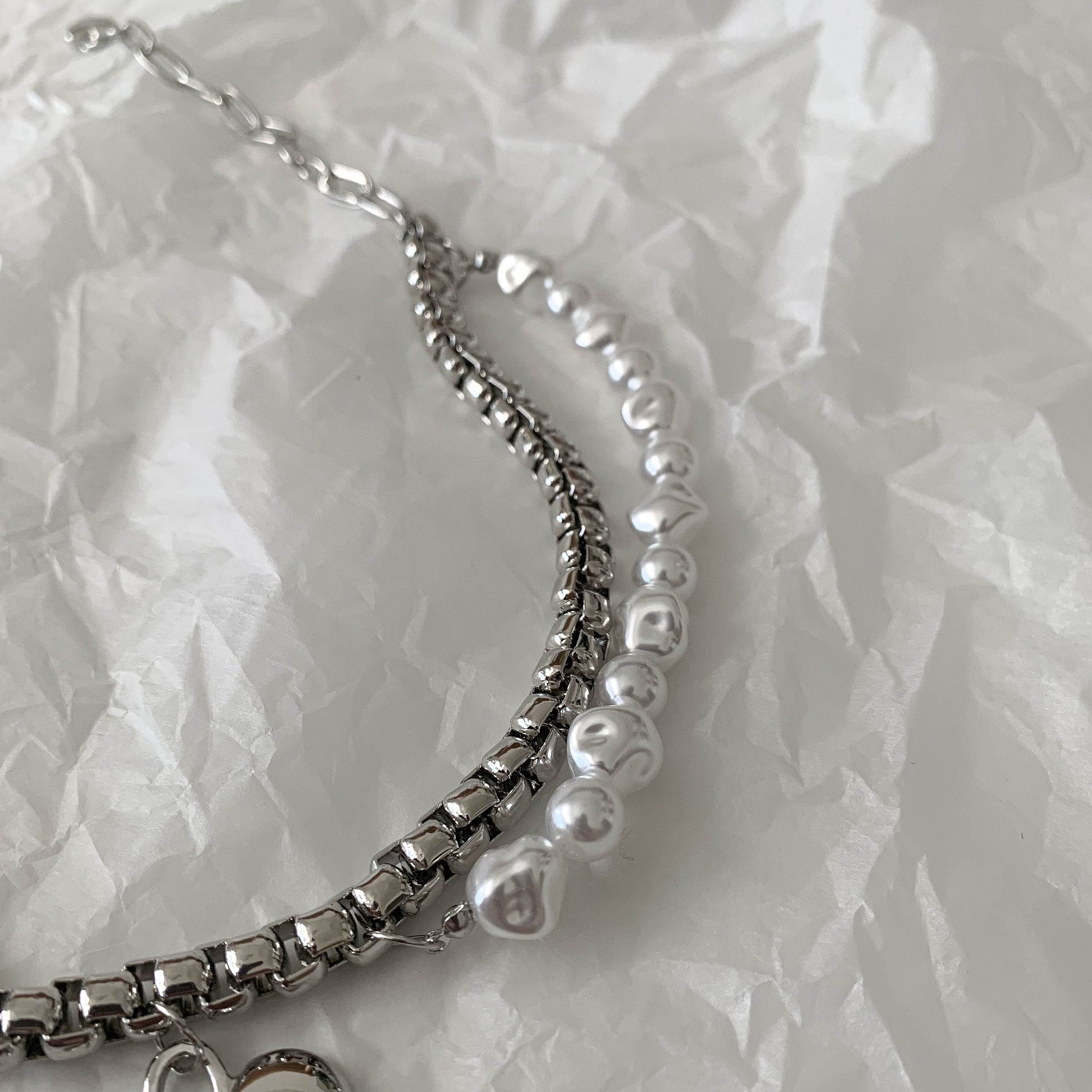 Pearl Necklace With Heart