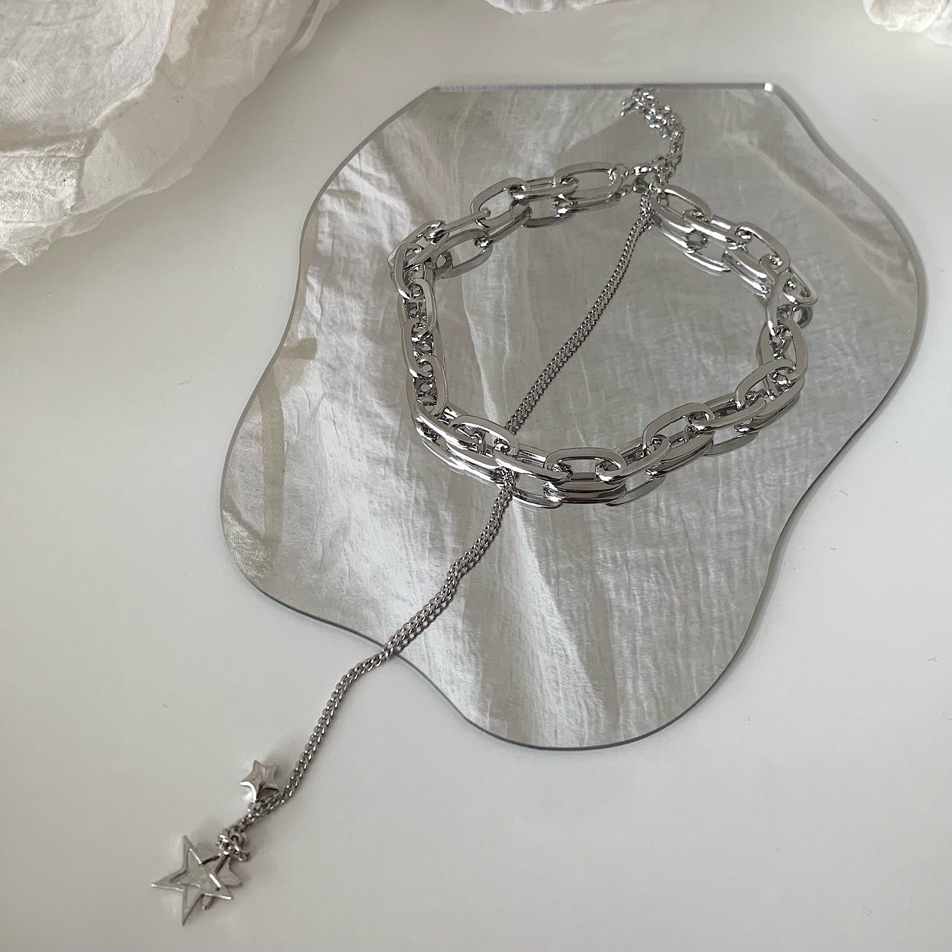 Interlock Choker With Star